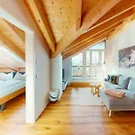 Hoehenrausch Lägenhet